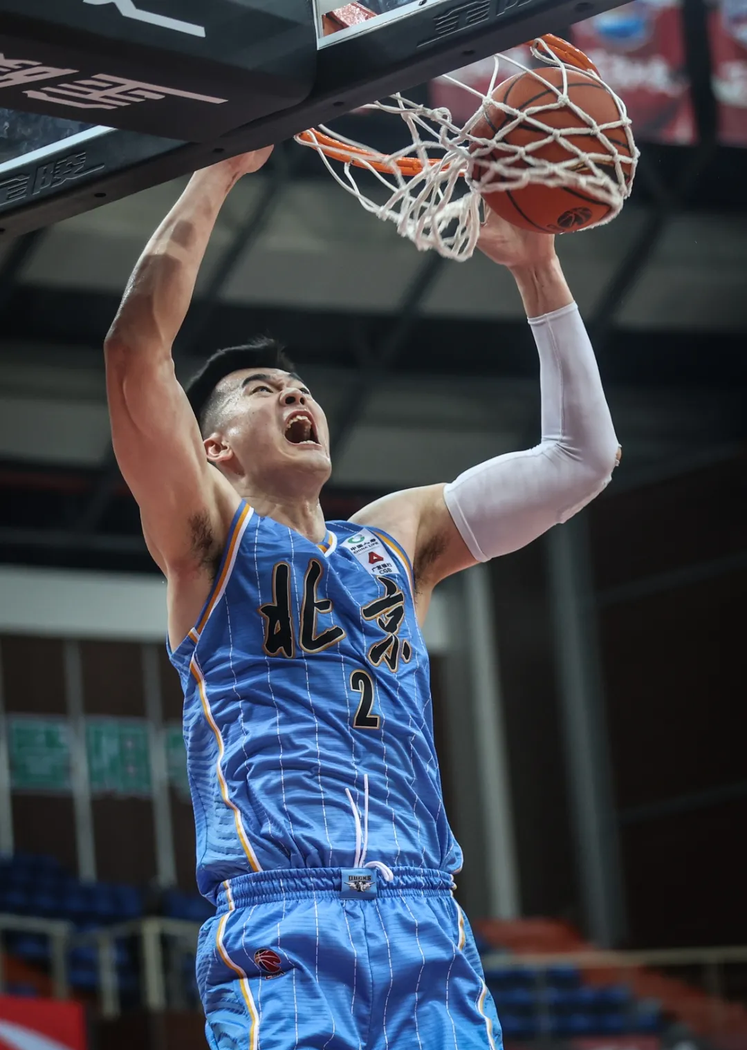 九游正版入口-关键时刻中超焦点战；深圳男篮豪取连胜；引发热议；球探报告显示潜力(nba录像2012林书豪7连胜)